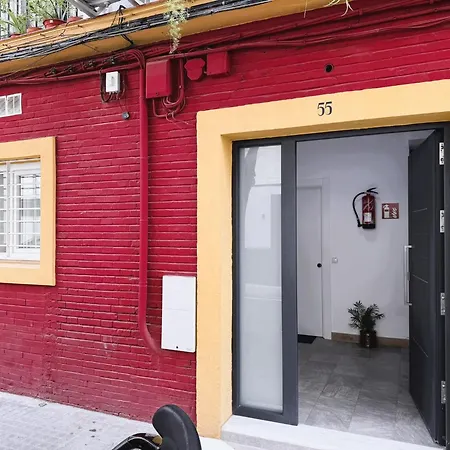 Cosy Apartment Close To City Center Seville Exterior photo