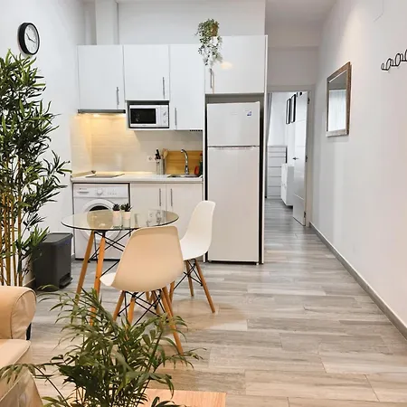 Cosy Apartment Close To City Center Seville Exterior photo