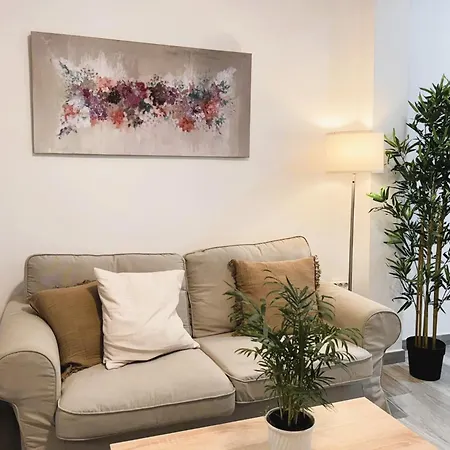 Cosy Apartment Close To City Center Seville Exterior photo